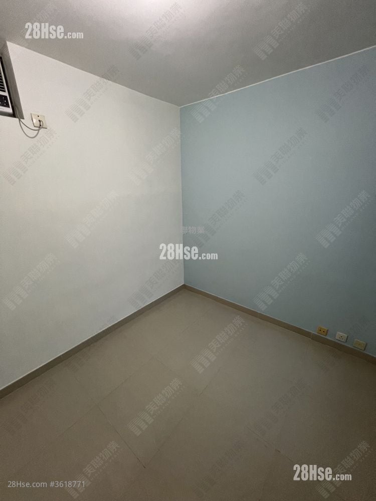 愉景新城 租盘 485 平方尺 愉景新城 租盘 485 平方尺