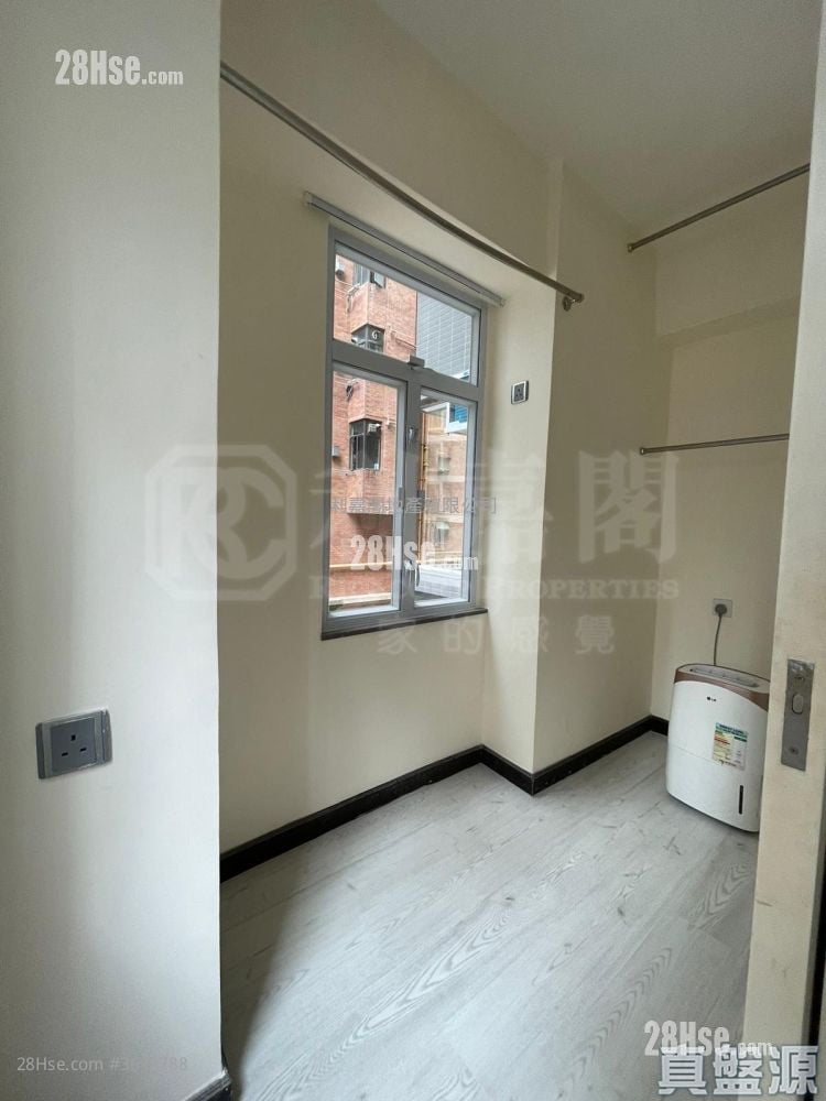 Carble Garden Sell 2 Bedrooms 543 ft² Carble Garden Sell 2 Bedrooms 543 ft²