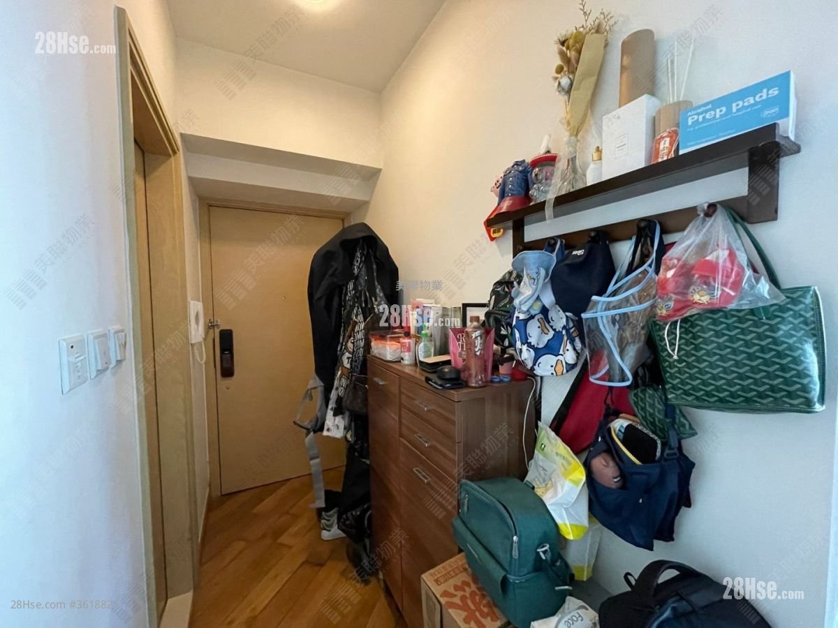 Yoho Midtown 售盘 2 房 , 1 浴室 475 平方尺 Yoho Midtown 售盘 2 房 , 1 浴室 475 平方尺