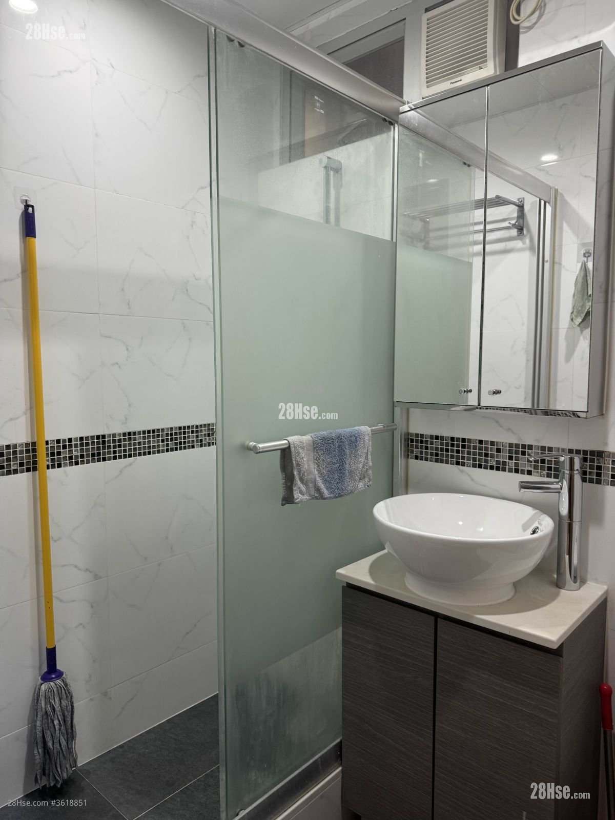 屯門市廣場 租盤 2 房 , 1 浴室 335 平方呎 屯門市廣場 租盤 2 房 , 1 浴室 335 平方呎