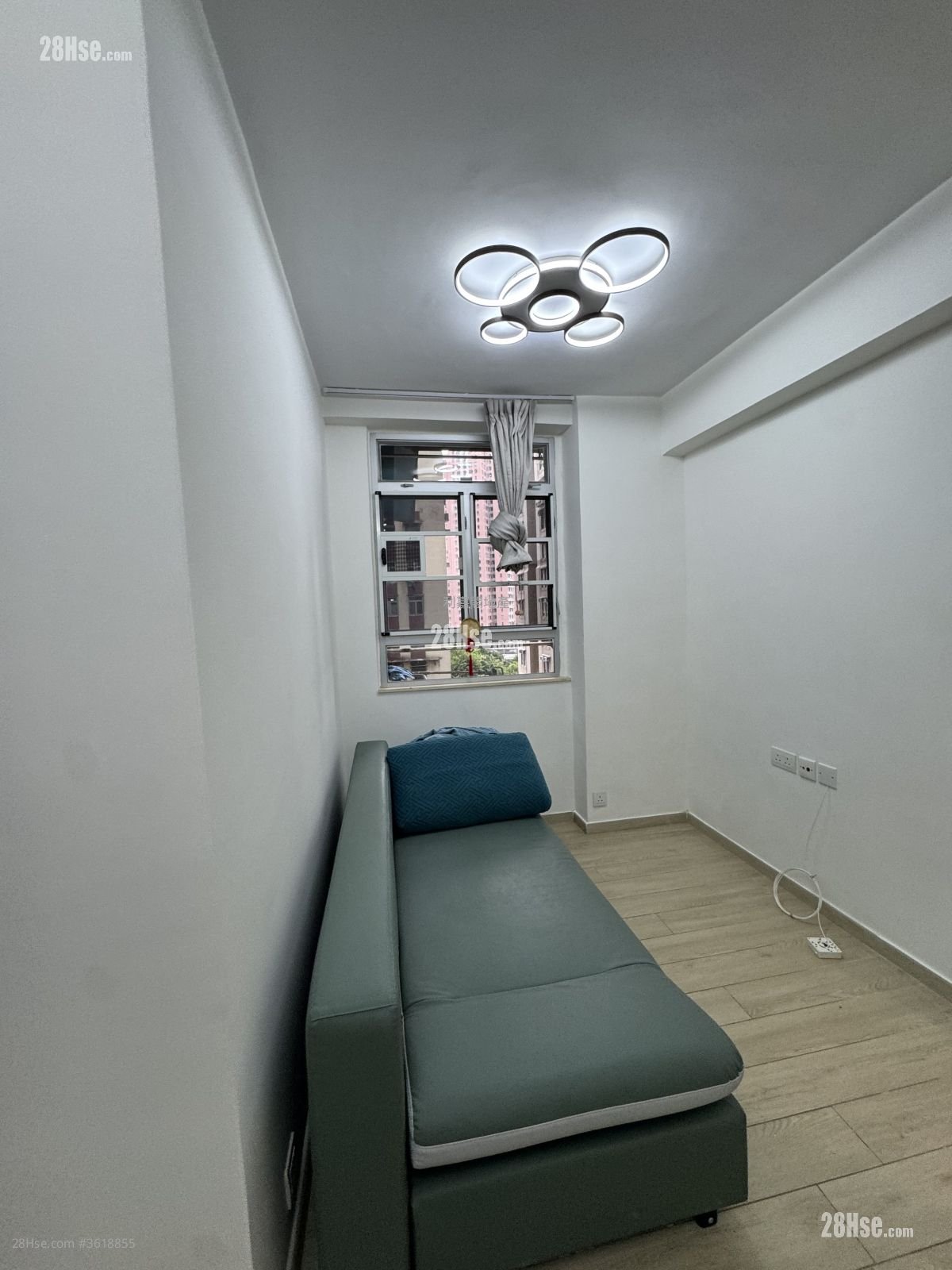 Wang Kwong Building Sell 2 Bedrooms , 1 Bathroom 386 ft² Wang Kwong Building Sell 2 Bedrooms , 1 Bathroom 386 ft²