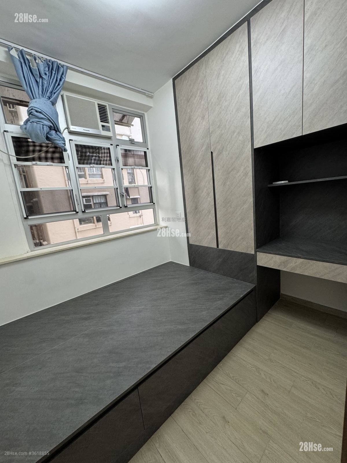Wang Kwong Building Sell 2 Bedrooms , 1 Bathroom 386 ft² Wang Kwong Building Sell 2 Bedrooms , 1 Bathroom 386 ft²