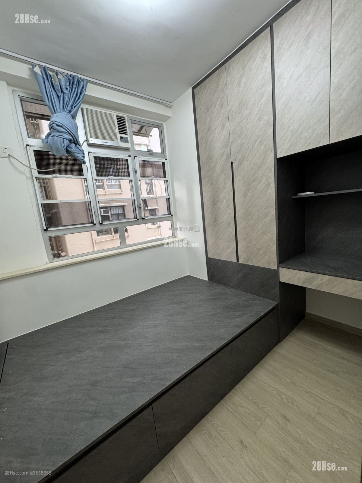 Wang Kwong Building Sell 2 Bedrooms , 1 Bathroom 386 ft² Wang Kwong Building Sell 2 Bedrooms , 1 Bathroom 386 ft²