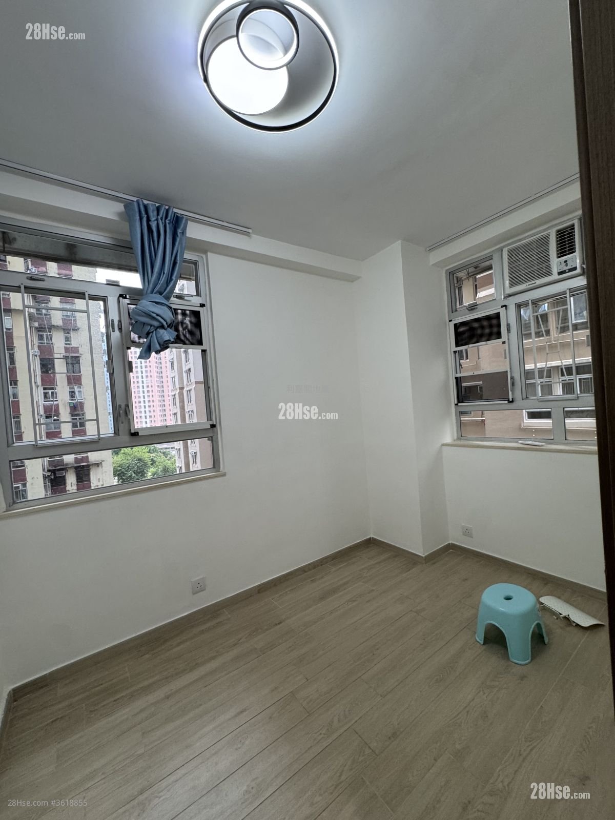 Wang Kwong Building Sell 2 Bedrooms , 1 Bathroom 386 ft² Wang Kwong Building Sell 2 Bedrooms , 1 Bathroom 386 ft²