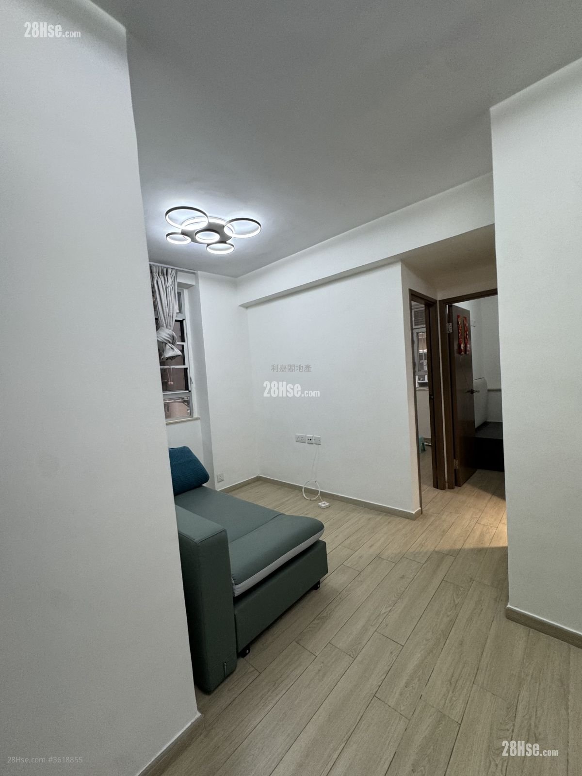 Wang Kwong Building Sell 2 Bedrooms , 1 Bathroom 386 ft² Wang Kwong Building Sell 2 Bedrooms , 1 Bathroom 386 ft²