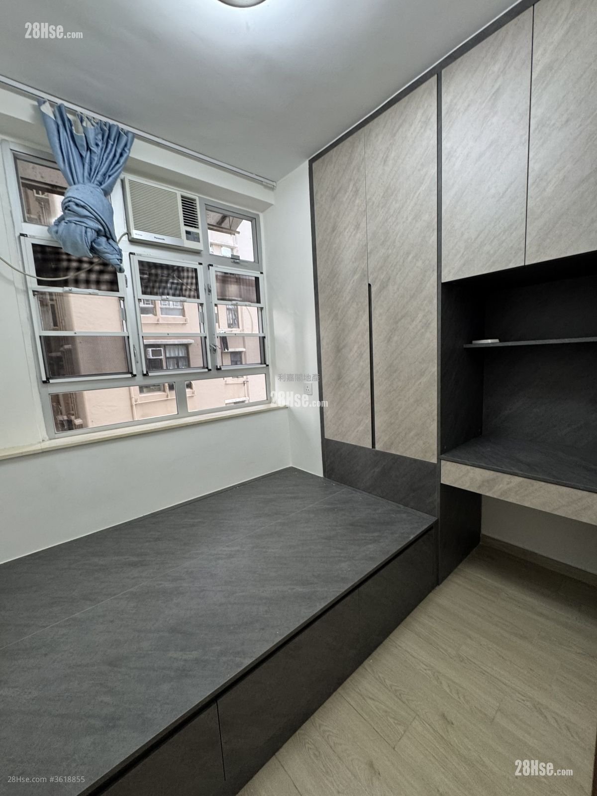 Wang Kwong Building Sell 2 Bedrooms , 1 Bathroom 386 ft² Wang Kwong Building Sell 2 Bedrooms , 1 Bathroom 386 ft²