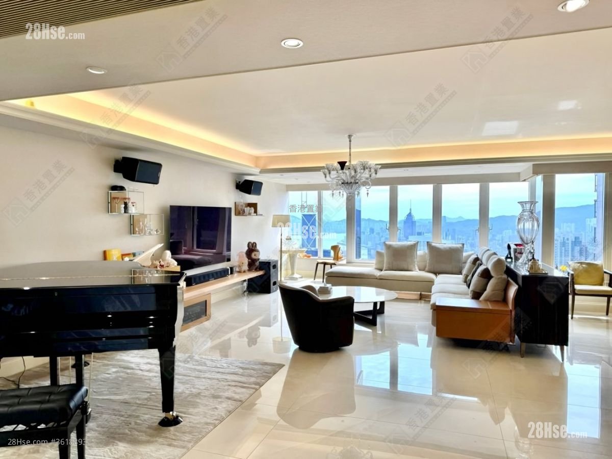 Tregunter Sell 4 Bedrooms , 2 Bathrooms 2,429 ft² Tregunter Sell 4 Bedrooms , 2 Bathrooms 2,429 ft²