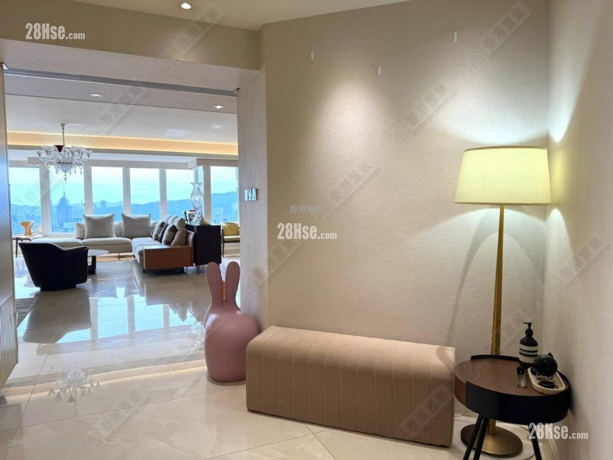 Tregunter Sell 4 Bedrooms , 2 Bathrooms 2,429 ft² Tregunter Sell 4 Bedrooms , 2 Bathrooms 2,429 ft²