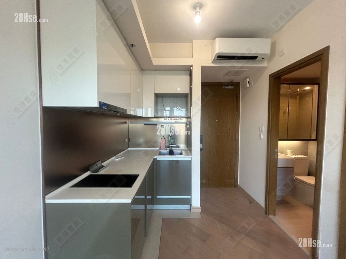 South Coast Sell 1 Bedroom , 1 Bathroom 254 ft² South Coast Sell 1 Bedroom , 1 Bathroom 254 ft²