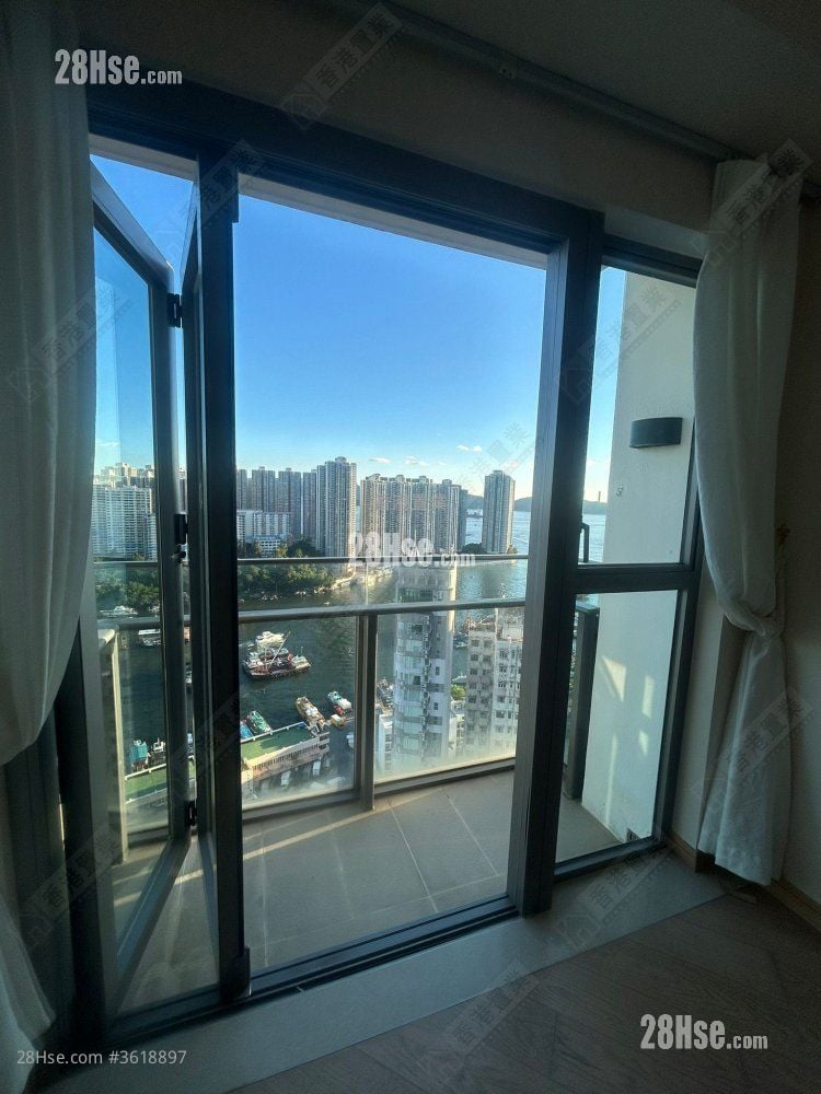 South Coast Sell 1 Bedroom , 1 Bathroom 254 ft² South Coast Sell 1 Bedroom , 1 Bathroom 254 ft²