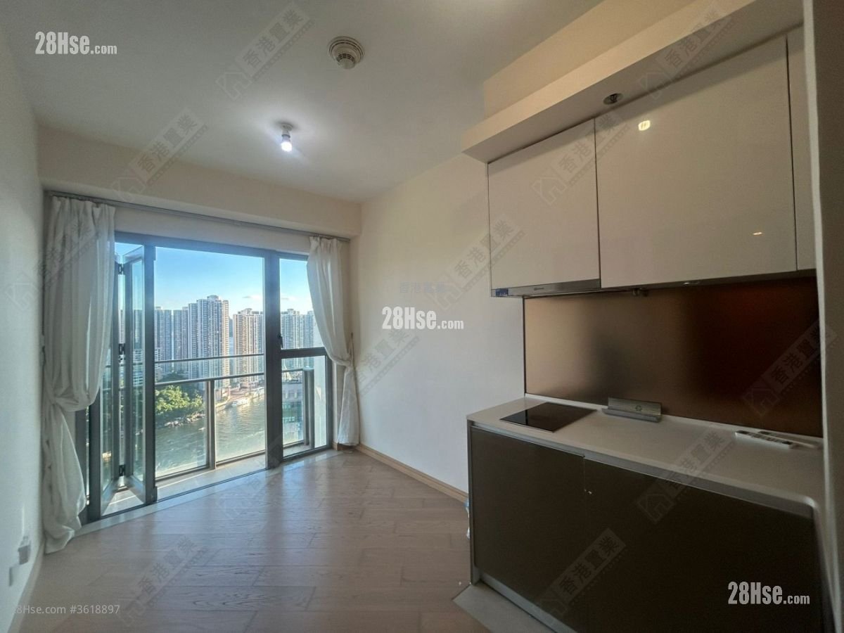 South Coast Sell 1 Bedroom , 1 Bathroom 254 ft² South Coast Sell 1 Bedroom , 1 Bathroom 254 ft²