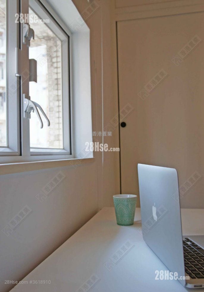 Good View Court Rental 2 Bedrooms , 1 Bathroom 561 ft² Good View Court Rental 2 Bedrooms , 1 Bathroom 561 ft²