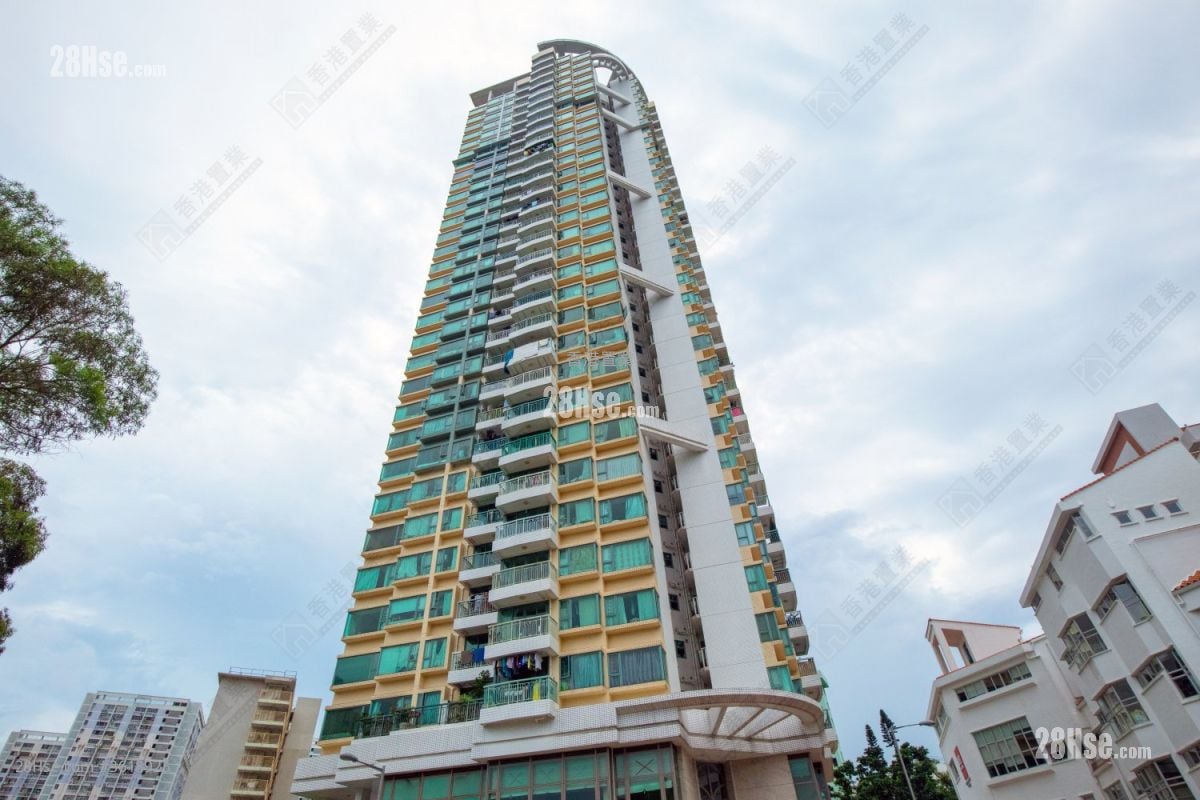 Pokfulam Terrace Rental 3 Bedrooms , 2 Bathrooms 676 ft² Pokfulam Terrace Rental 3 Bedrooms , 2 Bathrooms 676 ft²
