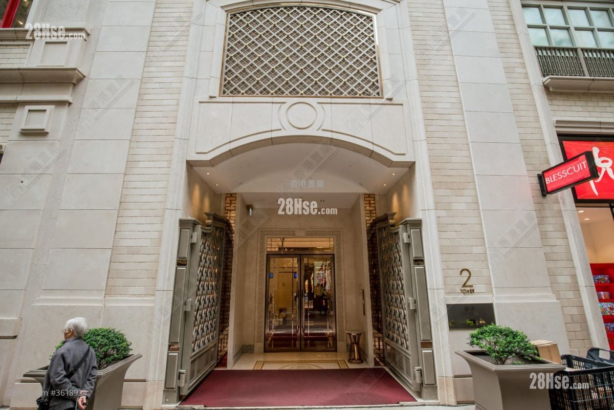 The Avenue Sell 1 Bathroom 340 ft² The Avenue Sell 1 Bathroom 340 ft²