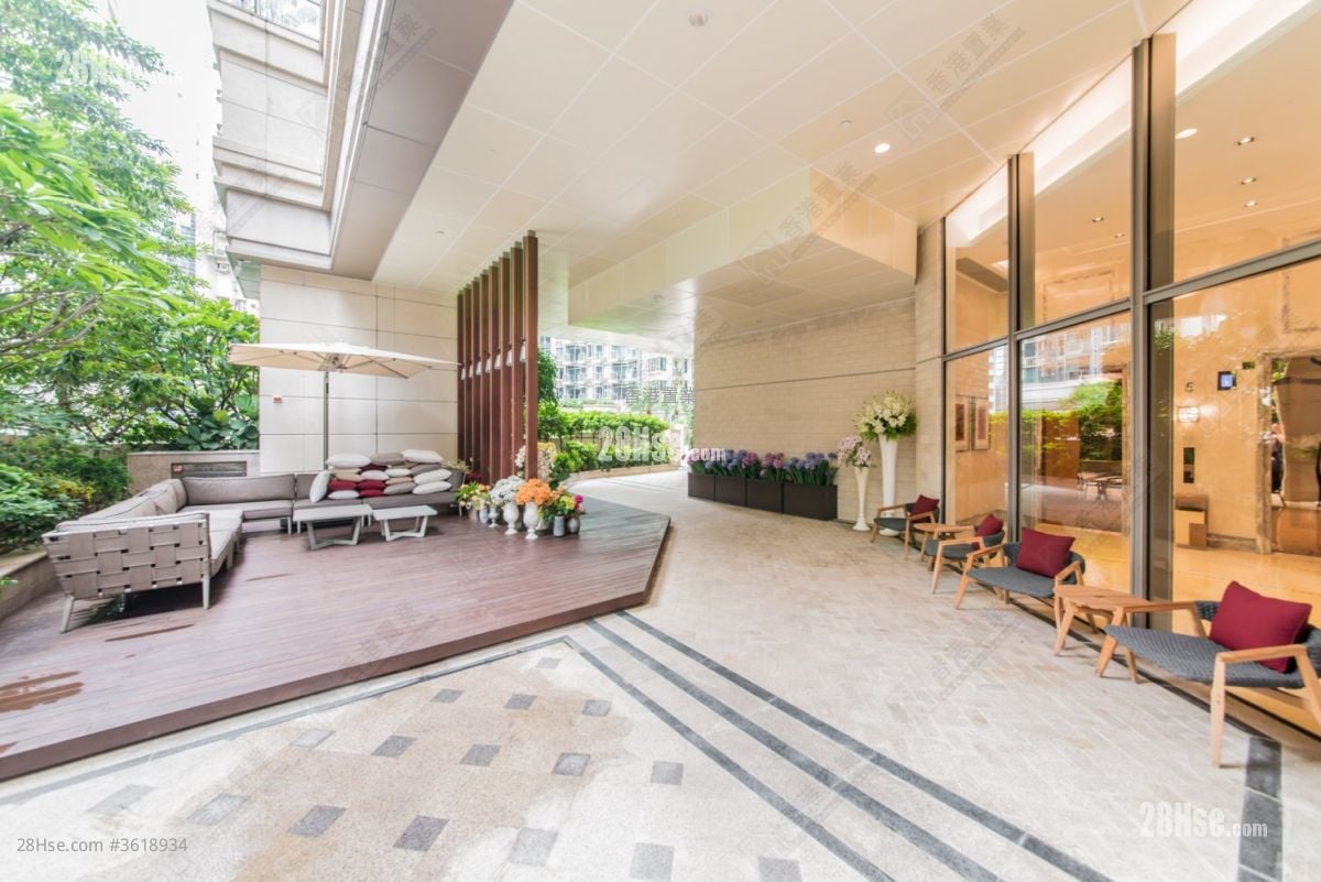 The Avenue Sell 1 Bathroom 340 ft² The Avenue Sell 1 Bathroom 340 ft²