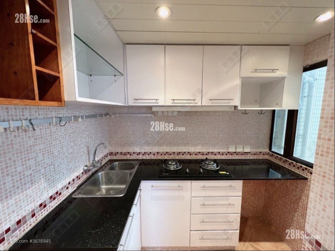 Connaught Garden Rental 2 Bedrooms , 1 Bathroom 340 ft² Connaught Garden Rental 2 Bedrooms , 1 Bathroom 340 ft²