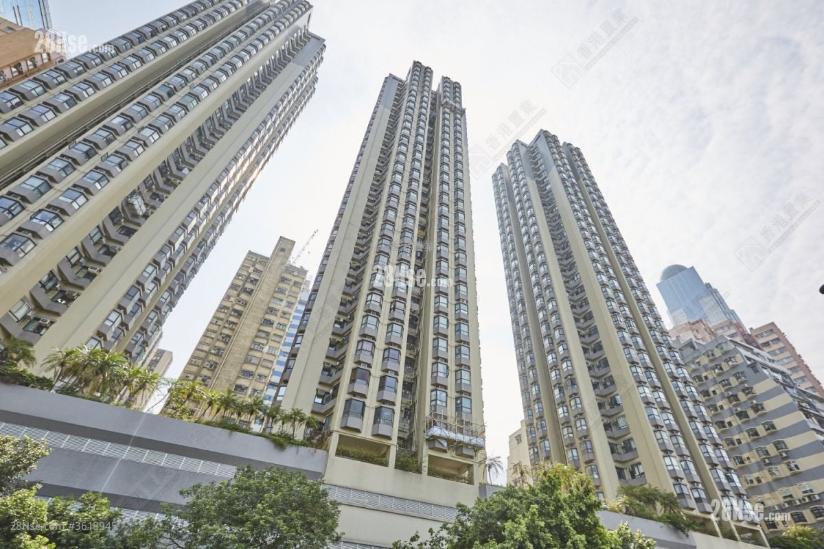 Connaught Garden Rental 2 Bedrooms , 1 Bathroom 340 ft² Connaught Garden Rental 2 Bedrooms , 1 Bathroom 340 ft²