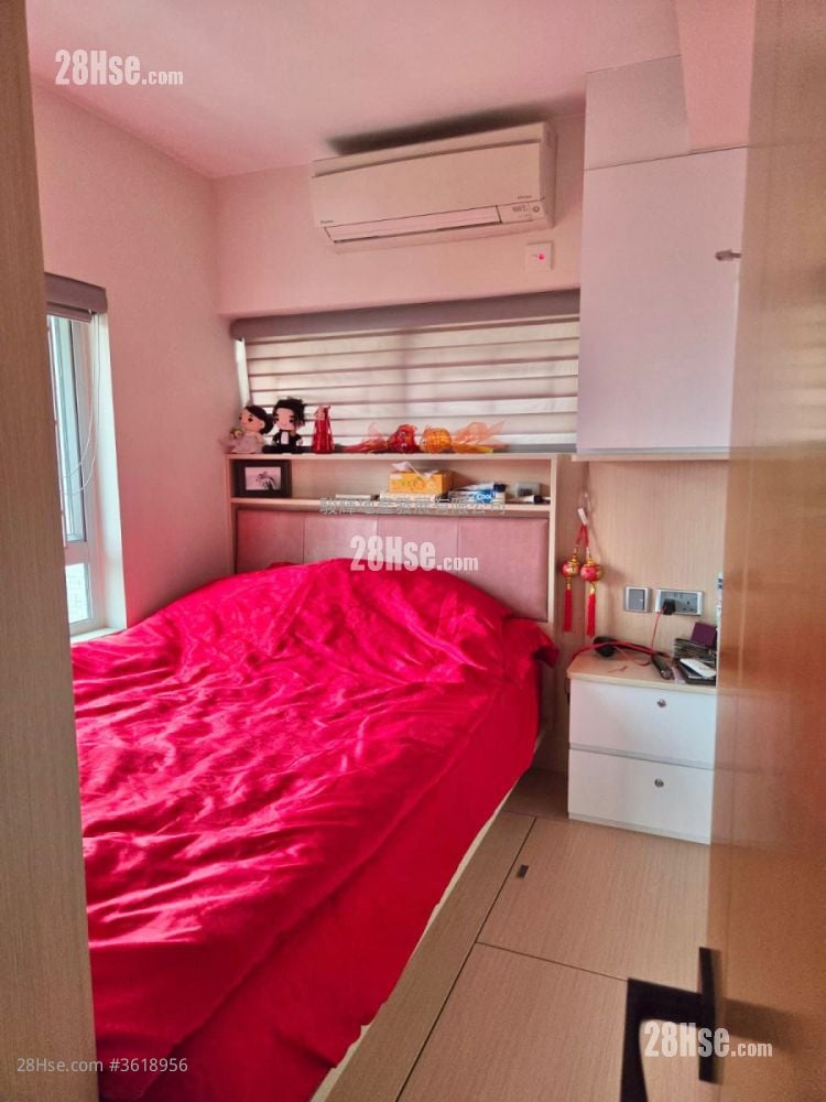 Jade Court Sell 2 Bedrooms , 1 Bathroom 410 ft² Jade Court Sell 2 Bedrooms , 1 Bathroom 410 ft²