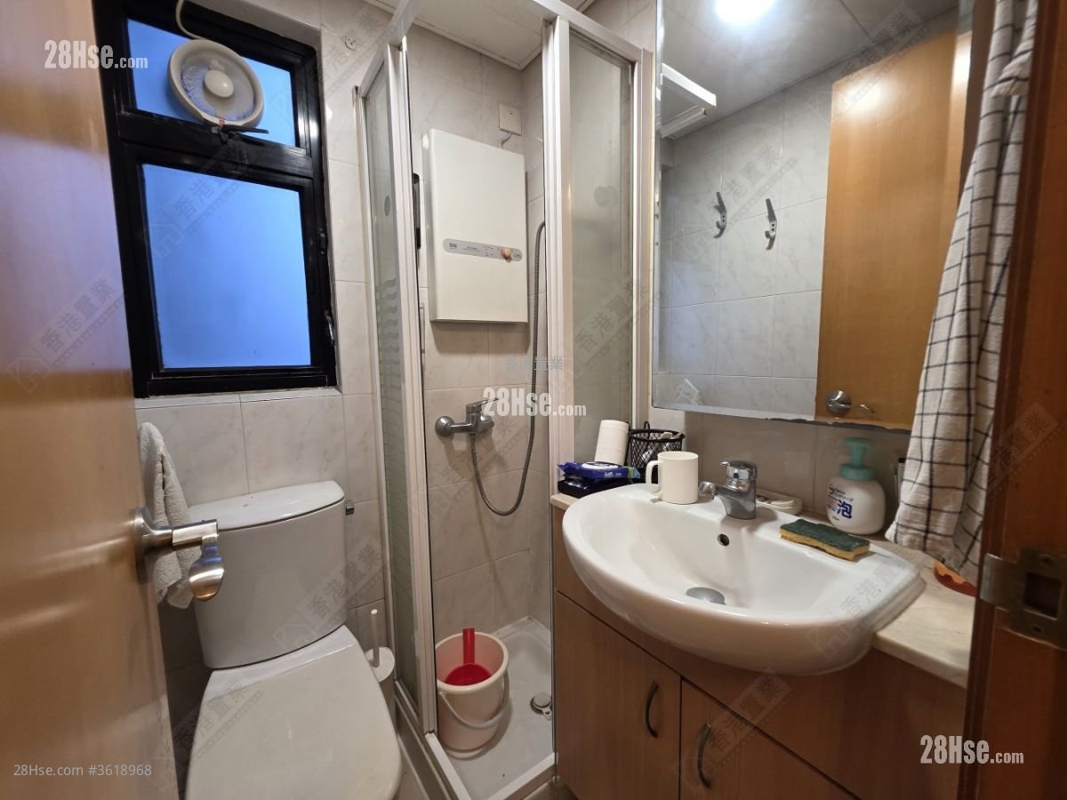 112 Johnston Road Sell 1 Bedroom , 1 Bathroom 214 ft² 112 Johnston Road Sell 1 Bedroom , 1 Bathroom 214 ft²