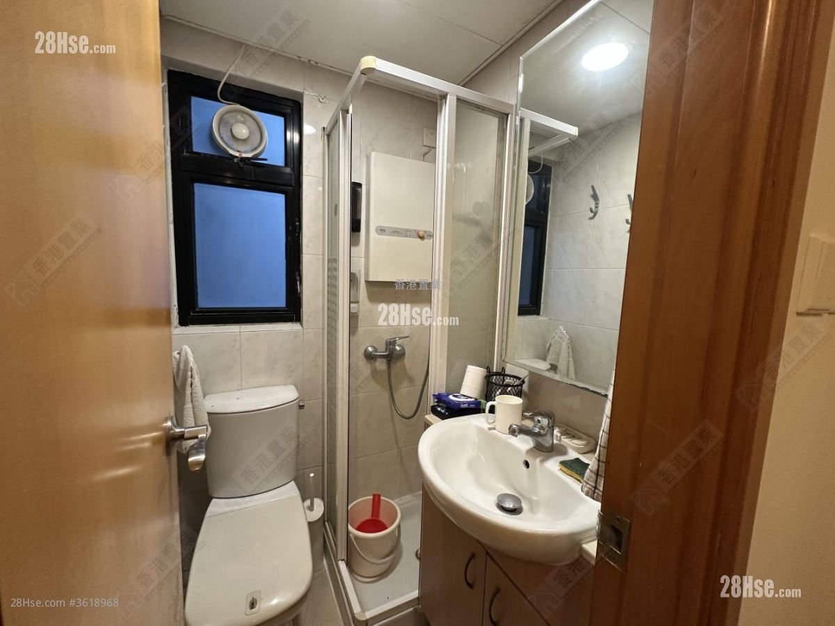 112 Johnston Road Sell 1 Bedroom , 1 Bathroom 214 ft² 112 Johnston Road Sell 1 Bedroom , 1 Bathroom 214 ft²