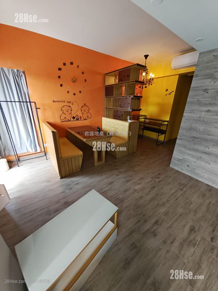 Canaryside Sell 3 Bedrooms , 2 Bathrooms 666 ft² Canaryside Sell 3 Bedrooms , 2 Bathrooms 666 ft²