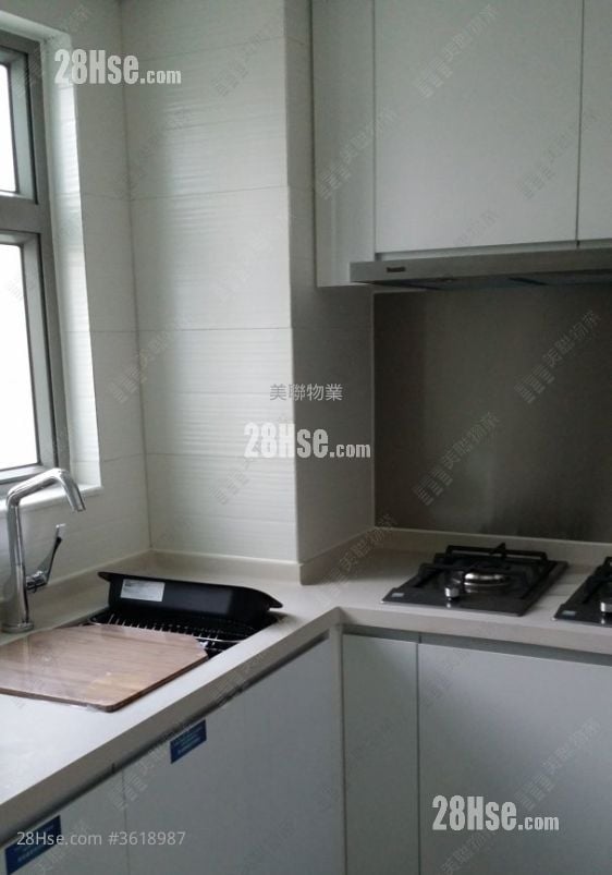 City Point Rental 3 Bedrooms , 2 Bathrooms 694 ft² City Point Rental 3 Bedrooms , 2 Bathrooms 694 ft²
