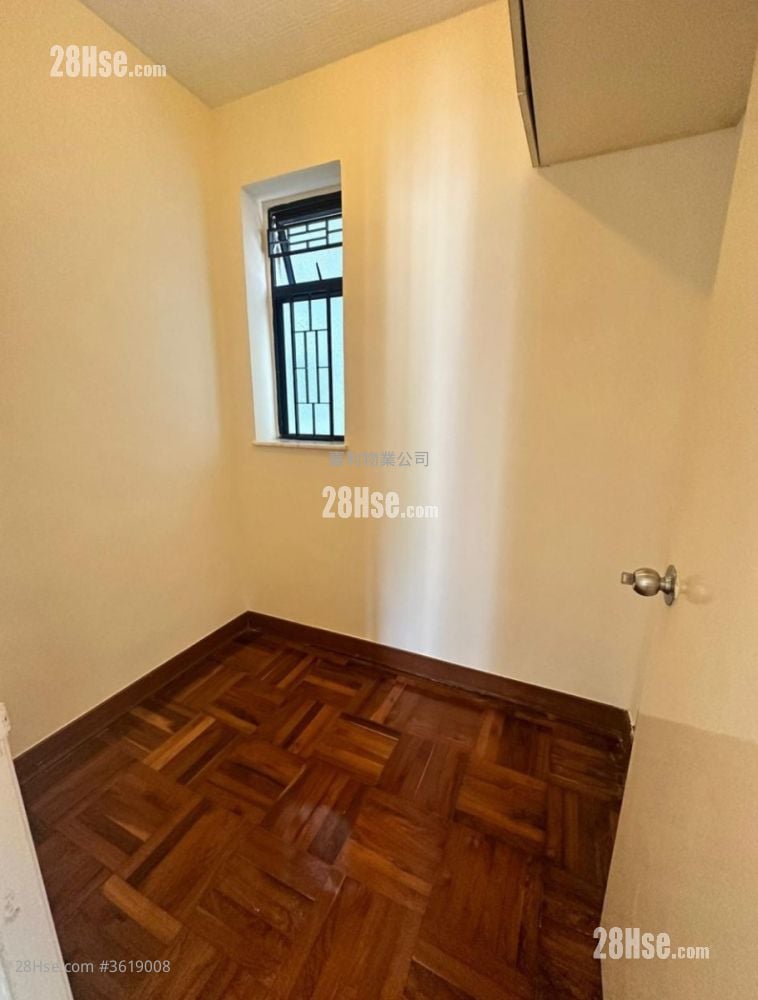 光明台 租盘 800 平方尺 光明台 租盘 800 平方尺