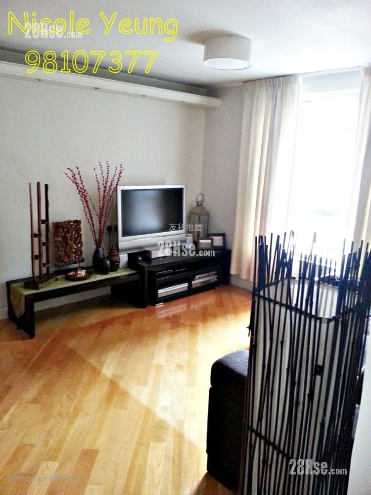 Colonnades Sell 3 Bedrooms , 2 Bathrooms 731 ft²