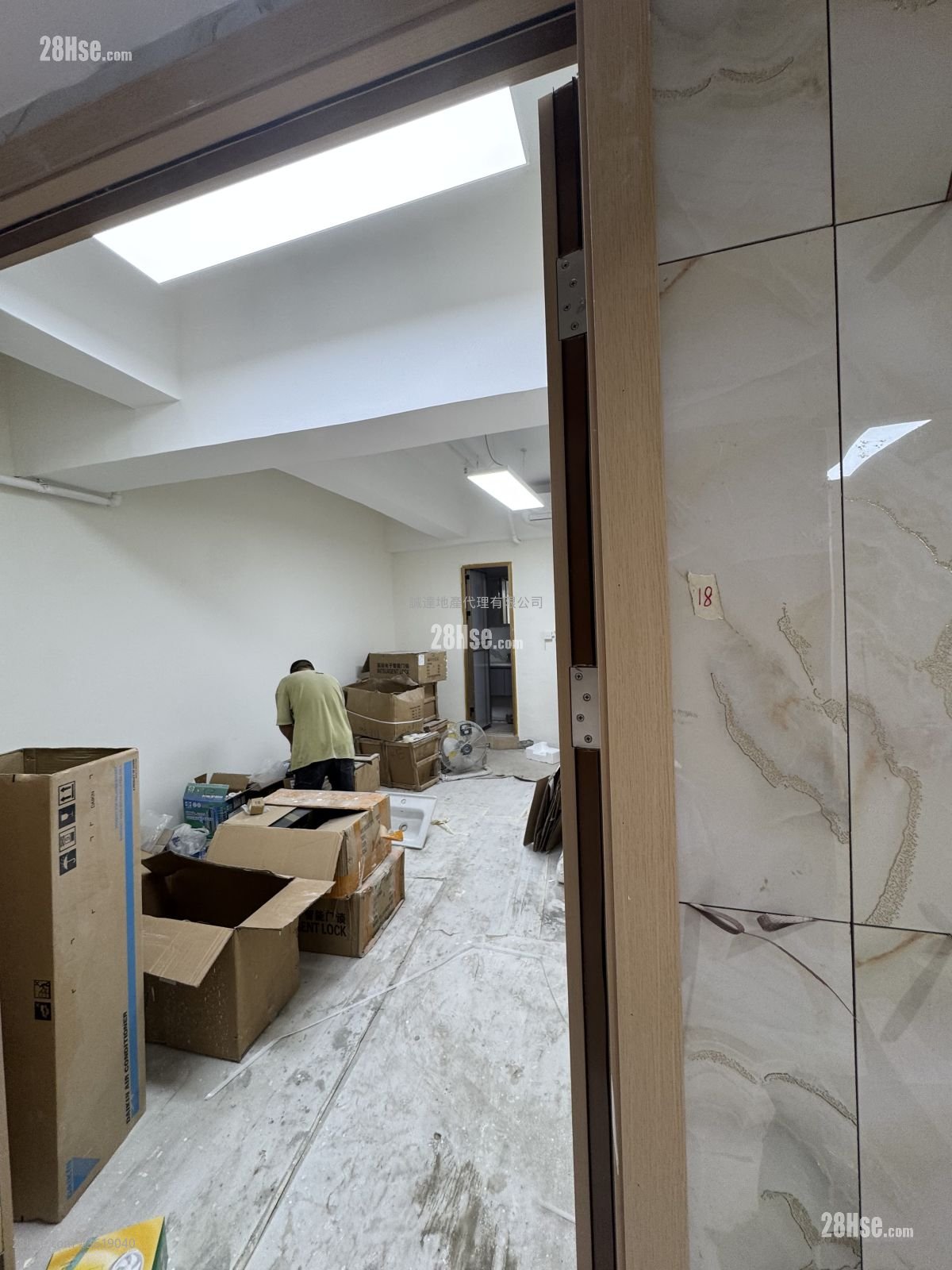Viet Shing Factory Building Rental Studio , 1 Toilet Viet Shing Factory Building Rental Studio , 1 Toilet