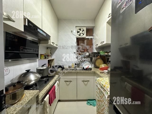 愉翠苑 售盤 3 房 , 2 浴室 650 平方呎 愉翠苑 售盤 3 房 , 2 浴室 650 平方呎