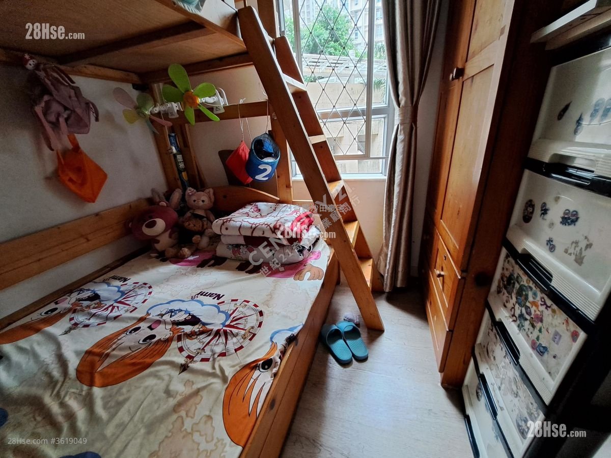 愉翠苑 售盤 3 房 , 2 浴室 650 平方呎 愉翠苑 售盤 3 房 , 2 浴室 650 平方呎