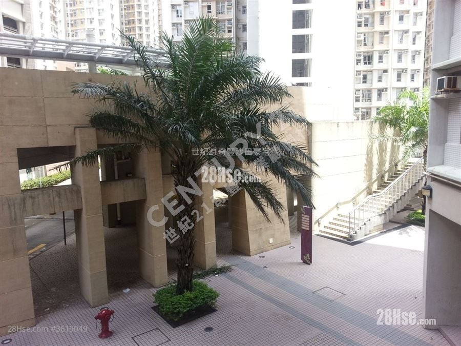 愉翠苑 售盤 3 房 , 2 浴室 650 平方呎 愉翠苑 售盤 3 房 , 2 浴室 650 平方呎