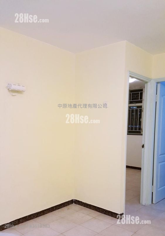 顯明苑 售盤 2 房 , 1 浴室 431 平方呎 顯明苑 售盤 2 房 , 1 浴室 431 平方呎