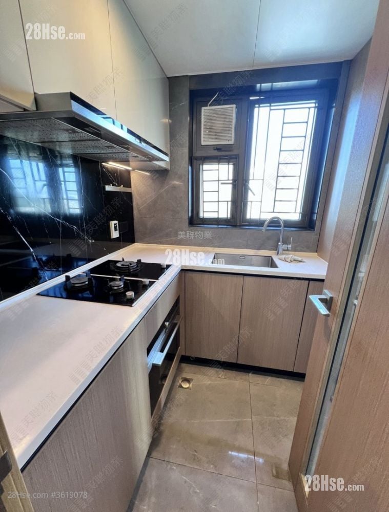 Sol City Sell 2 Bedrooms , 1 Bathroom 532 ft² Sol City Sell 2 Bedrooms , 1 Bathroom 532 ft²