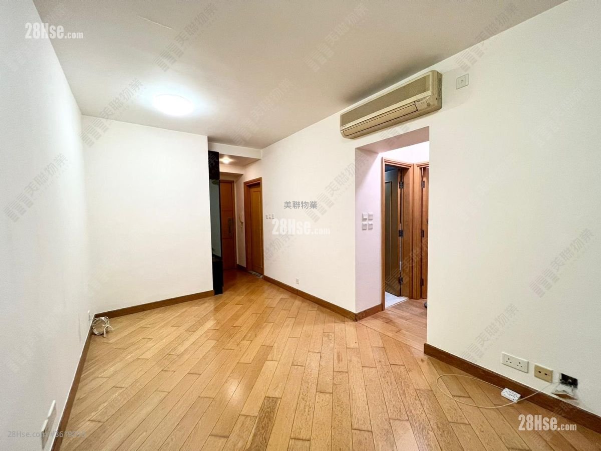 Harbour Green Sell 2 Bedrooms 478 ft² Harbour Green Sell 2 Bedrooms 478 ft²
