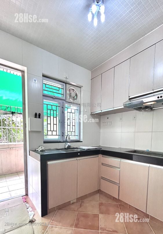 Village Rental 3 Bedrooms , 1 Bathroom Village Rental 3 Bedrooms , 1 Bathroom