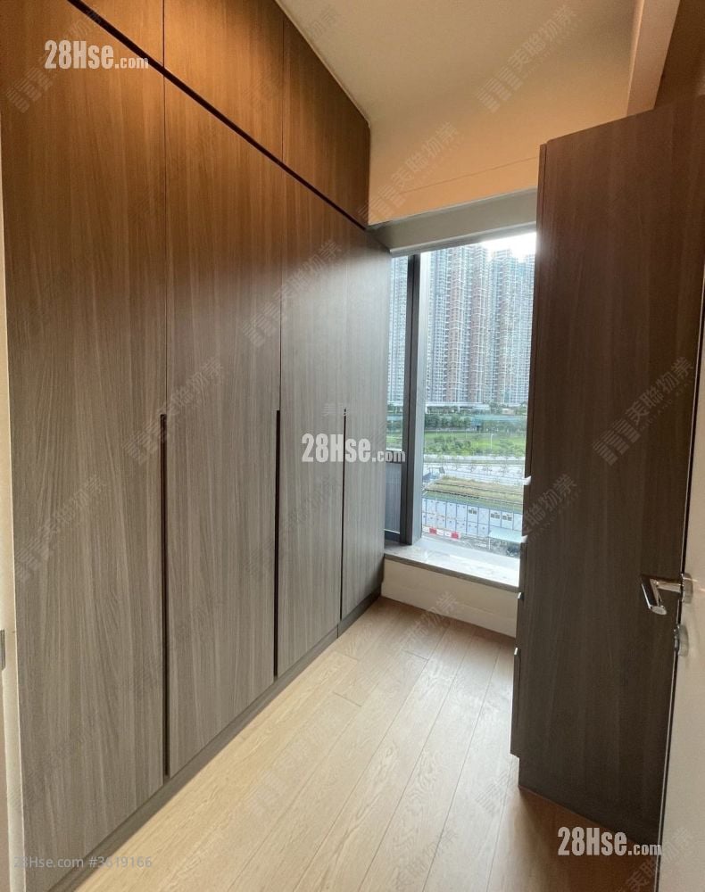 Capri 租盤 2 房 , 1 浴室 518 平方呎 Capri 租盤 2 房 , 1 浴室 518 平方呎