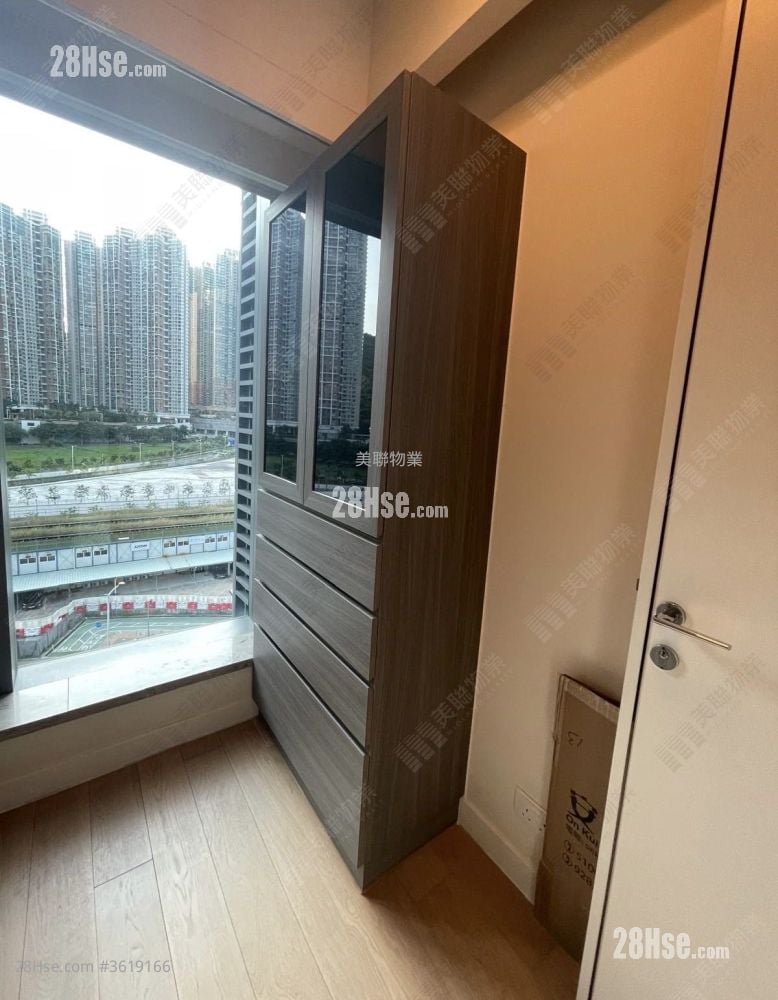 Capri 租盤 2 房 , 1 浴室 518 平方呎 Capri 租盤 2 房 , 1 浴室 518 平方呎