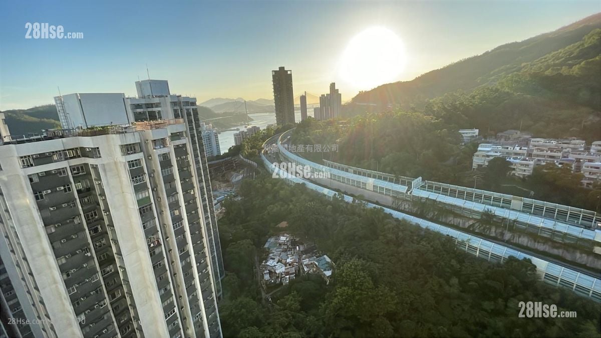 麗城花園 售盤 3 房 , 2 浴室 668 平方呎 麗城花園 售盤 3 房 , 2 浴室 668 平方呎