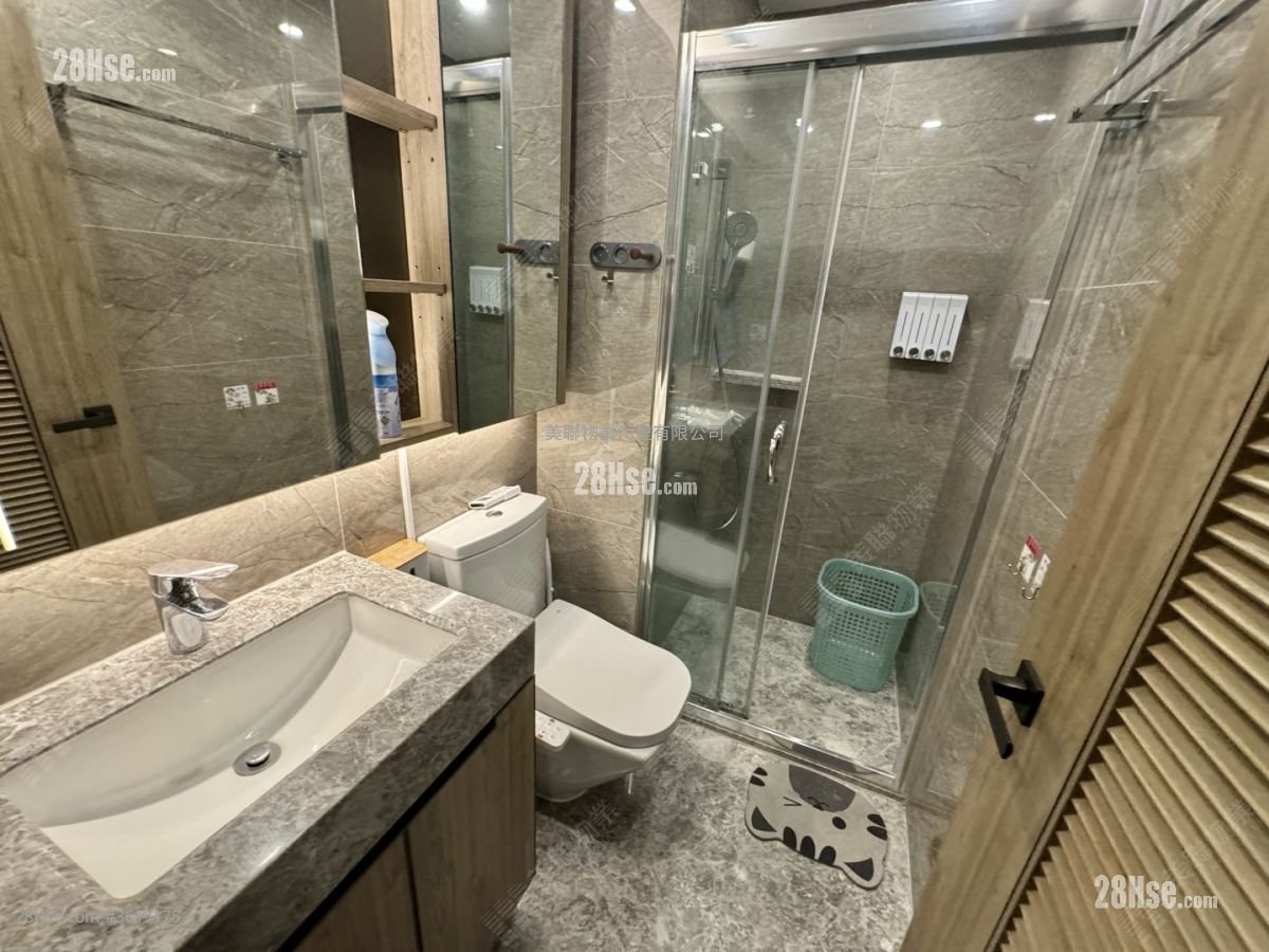 Centra Horizon Sell 2 Bedrooms , 1 Bathroom 620 ft² Centra Horizon Sell 2 Bedrooms , 1 Bathroom 620 ft²