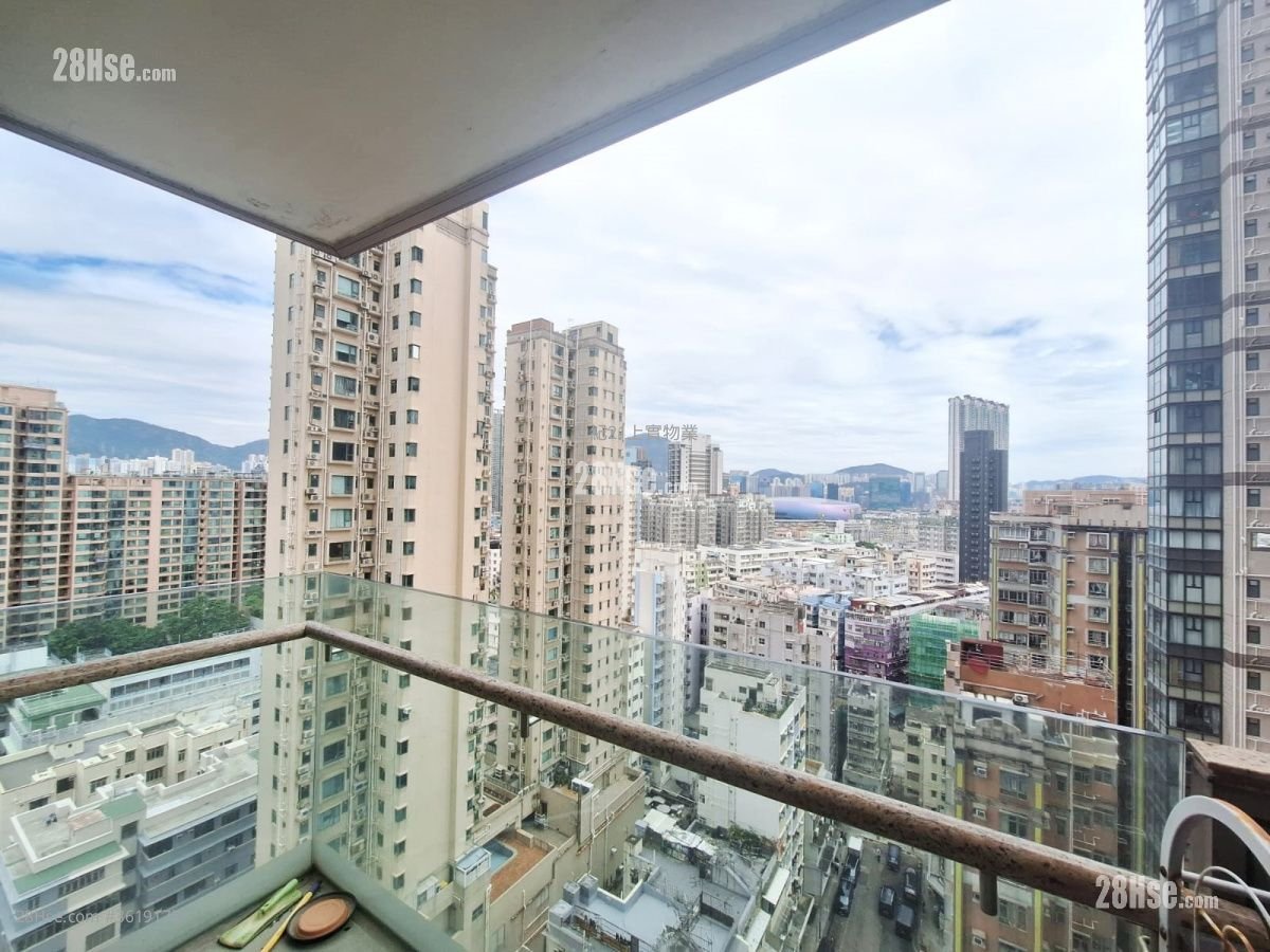 Celestial Heights Sell 3 Bedrooms , 3 Bathrooms 1,137 ft² Celestial Heights Sell 3 Bedrooms , 3 Bathrooms 1,137 ft²