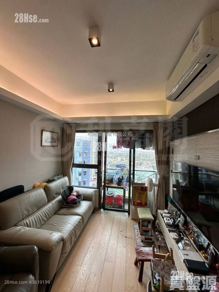 Sol City Rental 3 Bedrooms , 2 Bathrooms 726 ft²