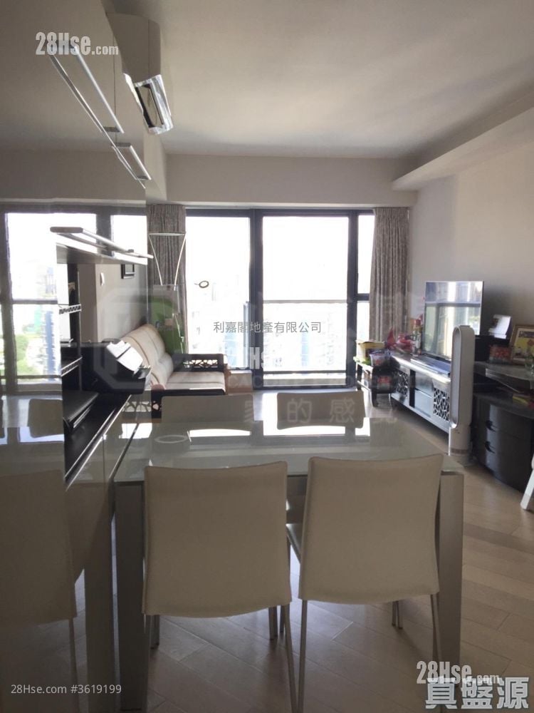 Sol City Rental 3 Bedrooms , 2 Bathrooms 726 ft² Sol City Rental 3 Bedrooms , 2 Bathrooms 726 ft²