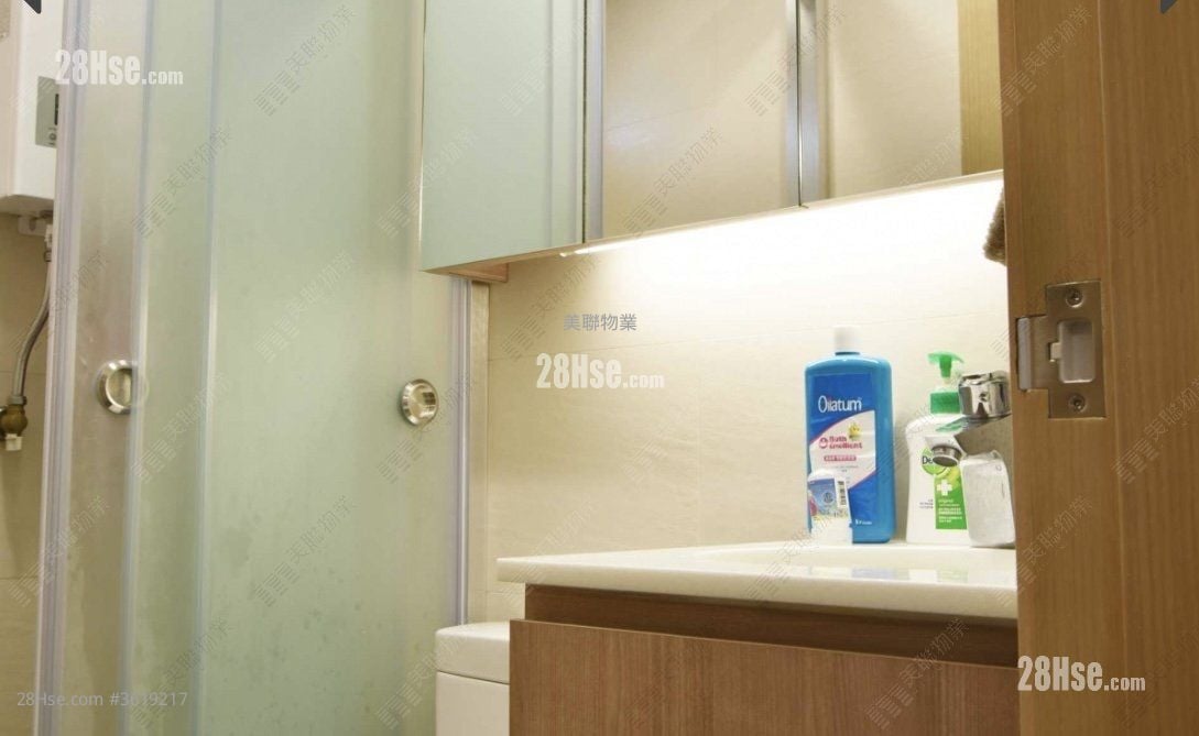Siu Hong Court Sell 2 Bedrooms 414 ft² Siu Hong Court Sell 2 Bedrooms 414 ft²