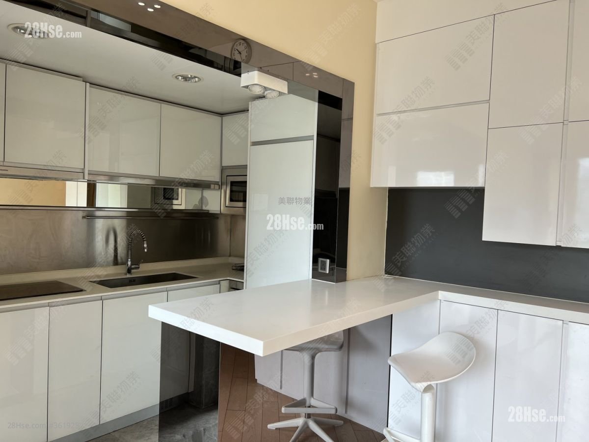 Century Gateway Sell 2 Bedrooms , 1 Bathroom 465 ft² Century Gateway Sell 2 Bedrooms , 1 Bathroom 465 ft²