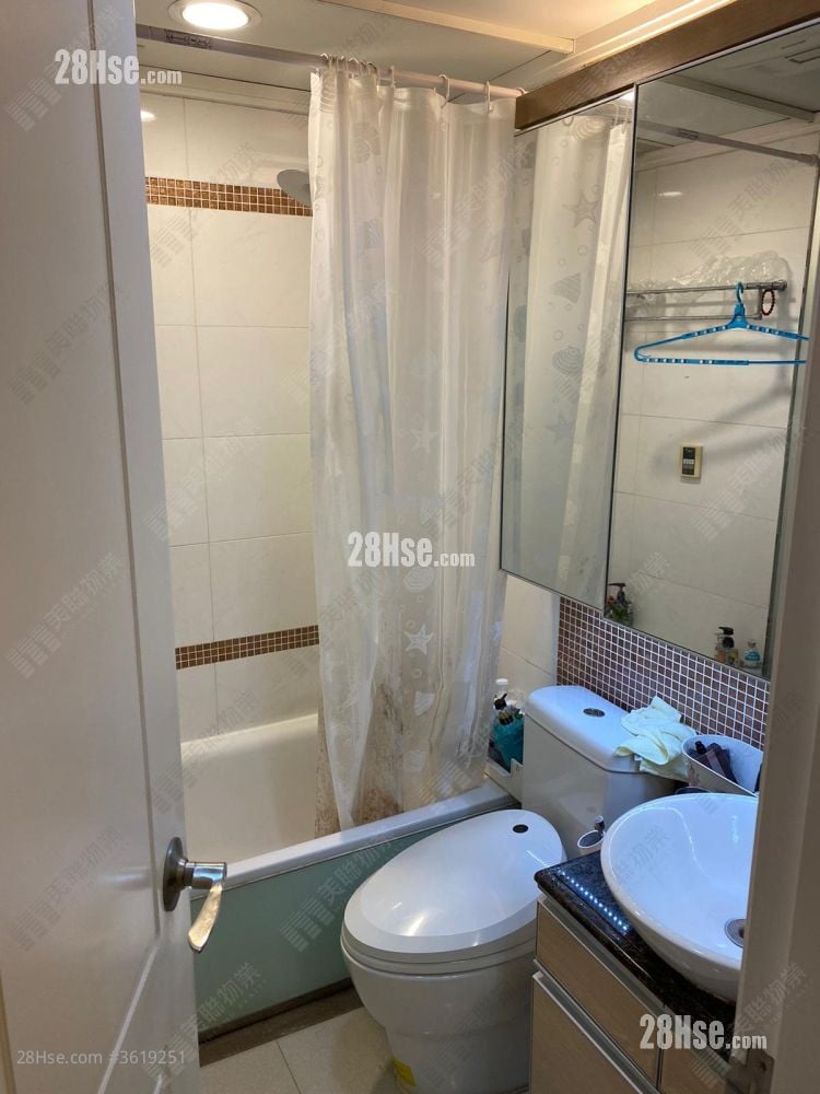 Metro Town Sell 3 Bedrooms , 2 Bathrooms 629 ft² Metro Town Sell 3 Bedrooms , 2 Bathrooms 629 ft²