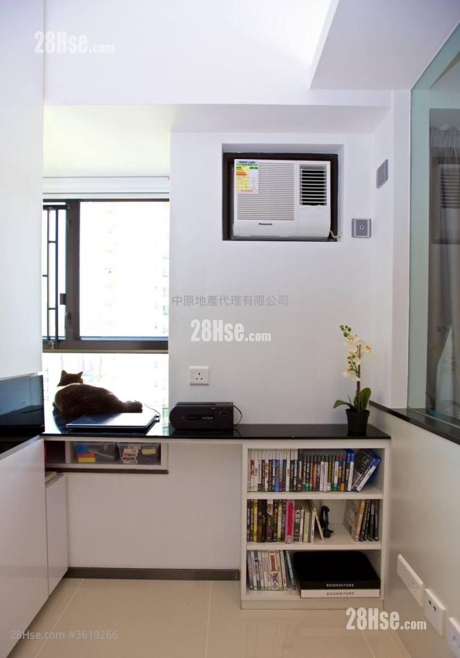 Beneville Sell 2 Bedrooms 445 ft² Beneville Sell 2 Bedrooms 445 ft²