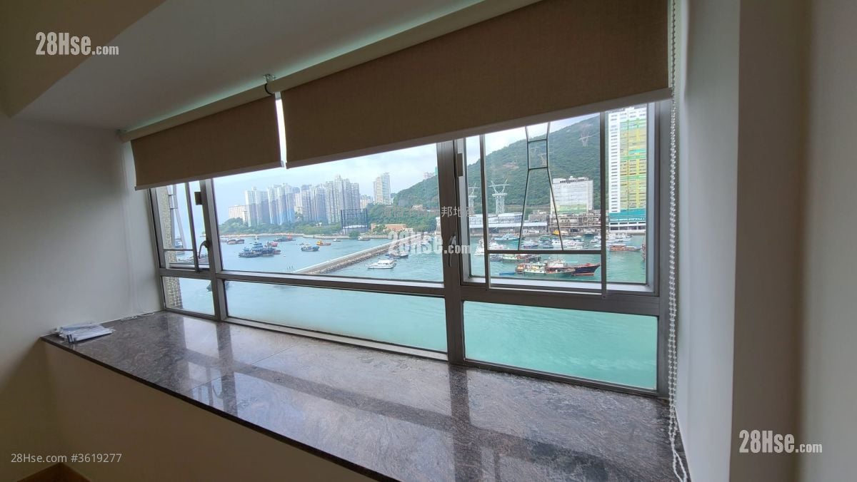 South Horizons Sell 4 Bedrooms , 2 Bathrooms 730 ft²