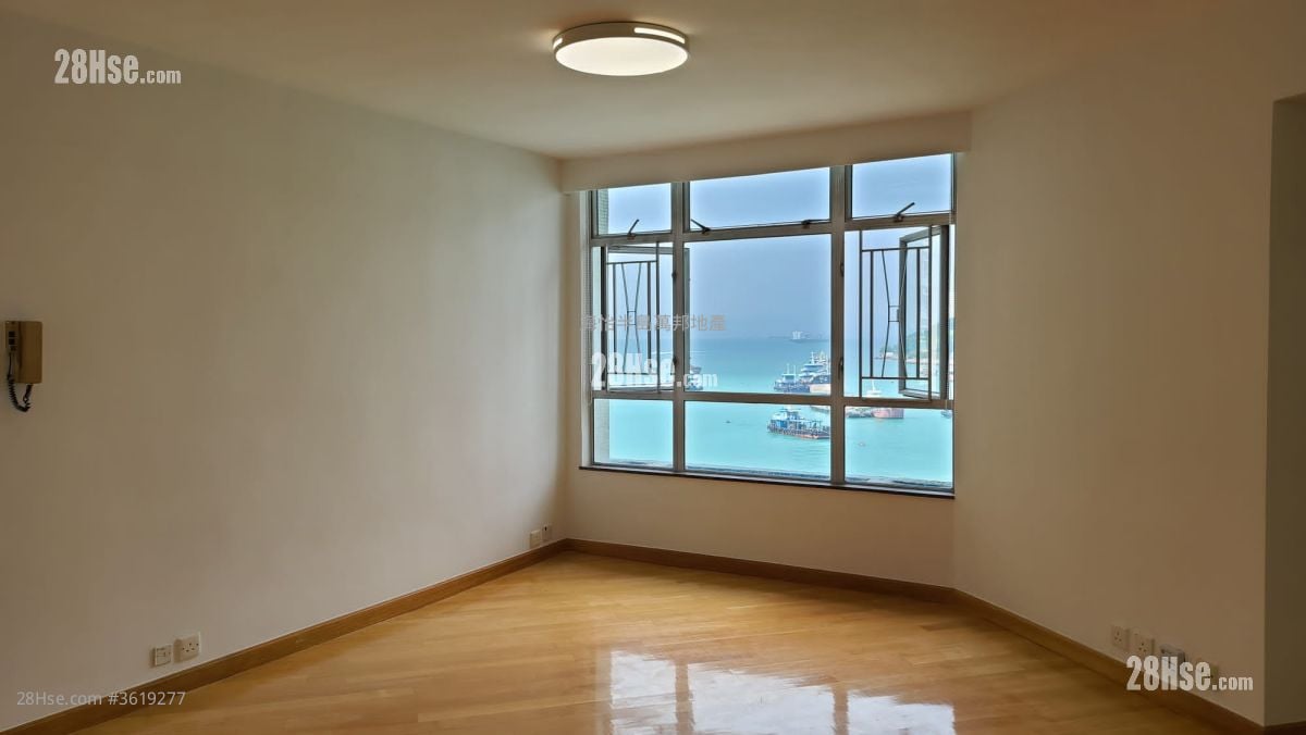 South Horizons Sell 4 Bedrooms , 2 Bathrooms 730 ft² South Horizons Sell 4 Bedrooms , 2 Bathrooms 730 ft²