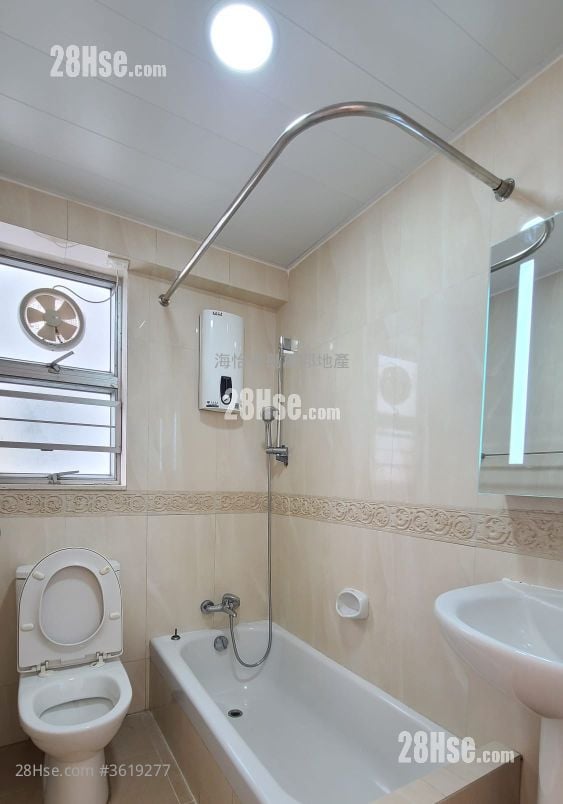South Horizons Sell 4 Bedrooms , 2 Bathrooms 730 ft² South Horizons Sell 4 Bedrooms , 2 Bathrooms 730 ft²